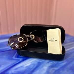 BRAND NEW COACH SUNGLASSES!!
Coach Open Frame Calico Sunglasses!